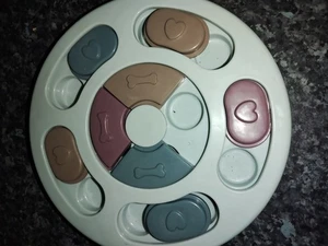 Interactive Dog Treat Puzzle Toy Used Good Condition - Picture 1 of 1