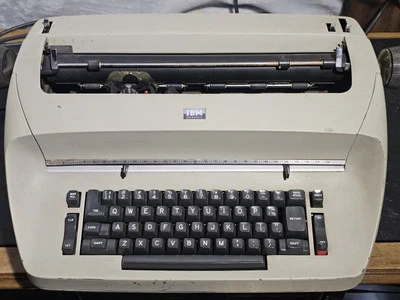 IBM SELECTRIC I MODEL 72 As-is Untested Vintage Electric  - Image 1 of 4