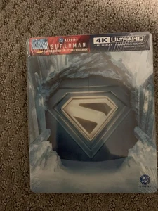 Superman (2025) Steelbook: 4K, Blu Ray, Digital New US Version Glow - Bild 1 von 3