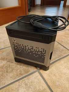 HP ProLiant MicroServer Gen8 – Server Compatto, Potente e Affidabile - Foto 1 di 5