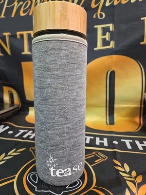 Botella de té de vidrio de doble pared Tease con infusor y funda de acero inoxidable •450 ml  Foto 1 de 4