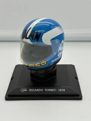 Motorcycle Helmets Moto GP - Ricardo Tormo 1978  Bultaco 1/5 Scale  Altaya - Image 1 of 4