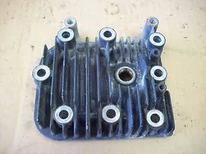 Cabeza de cilindro del motor de cortadora de césped Briggs and Stratton 691160 594989 - Imagen 1 de 2
