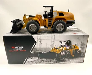 WL-Model 1:14 electric remote control bulldozer - WL14800 *Excellent Condition* - Picture 1 of 13