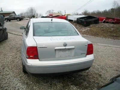 98-02 AUDI A4 Engine Model D 8th 2.8L VIN H 5th Digit  322841 - Image 1 of 4