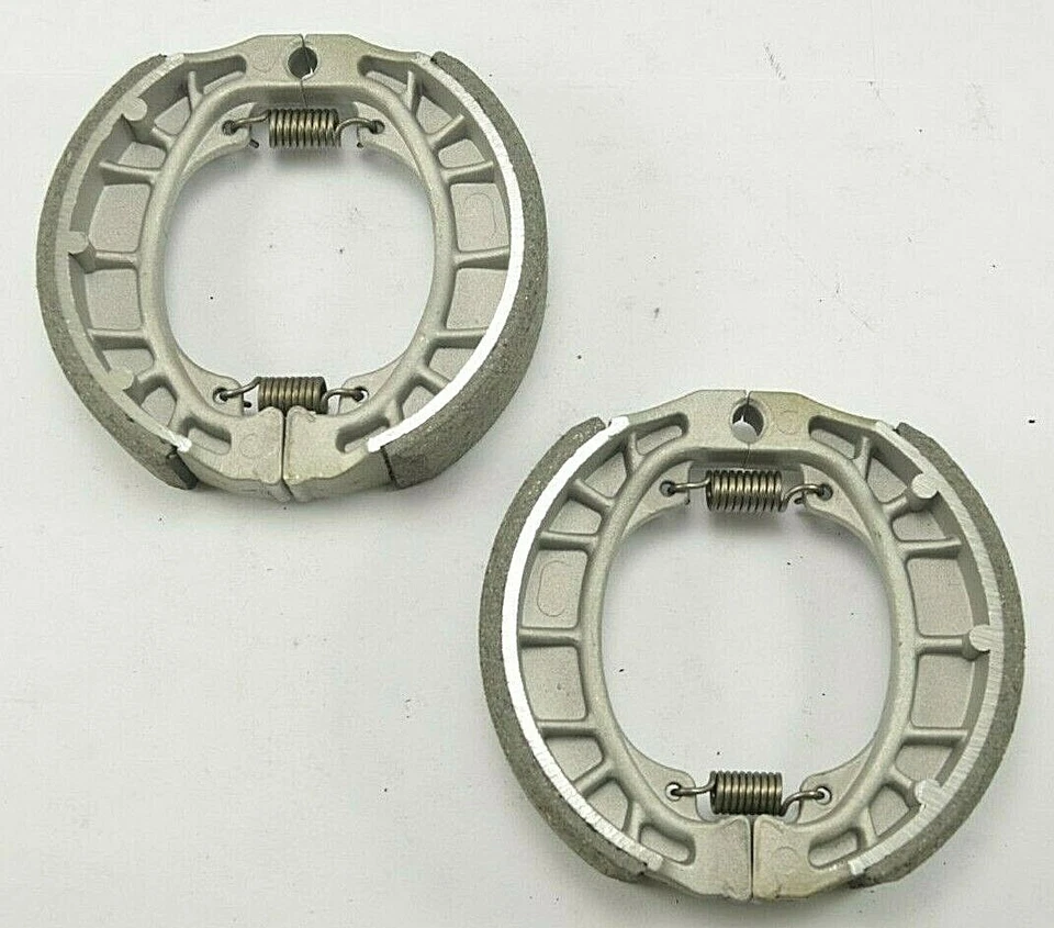 ZAPATOS DE FRENO DELANTEROS + resortes aptos para KYMCO MXU 50 150, 2005-2014 MXU50 MXU150 Foto 1 de 1