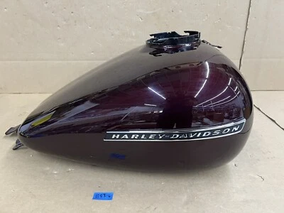 Harley-Davidson Street Glide Touring 2008-2022 OEM tanque de gasolina Twisted Cherry Foto 1 de 4