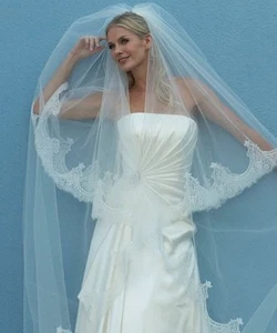 PRECIOSO VELO DE NOVIA DE 3 METROS DE LARGO CON BORDE DE ENCAJE. - Imagen 1 de 2