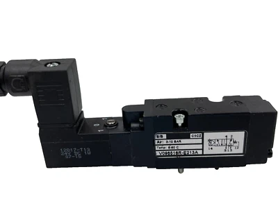 Electroválvula neumática de 5/2 vías Norgren V096516R-E213A 24V DC Foto 1 de 3