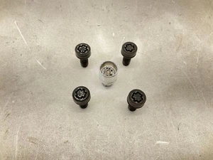 19-19 MERCEDES-BENZ CLA-Class C117 CLA250 Wheel Locking Lug Nut Bolt Set 5 - Picture 1 of 9