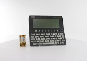 Vintage Psion Series 3a 512k Palmtop Handheld Computer (1600 0041 01) - Picture 1 of 4