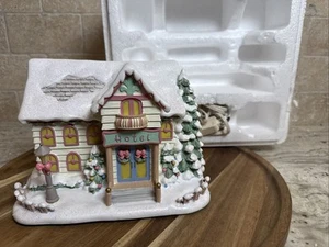 Precious Moments Hawthorne Christmas Village "Sweet Dreams Hotel"Box/COA Mint! - Picture 1 of 11