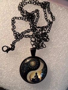 Modeschmuck Kette Mit Anhänger Jing&Jang  - Bild 1 von 2