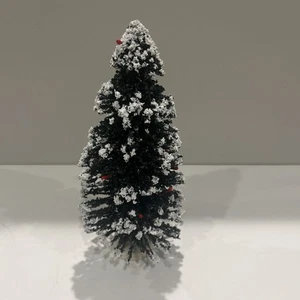 Authentischer Byers Choice Ltd. Carolers Zubehör 9" schneebedeckter Weihnachtsbaum - Bild 1 von 5