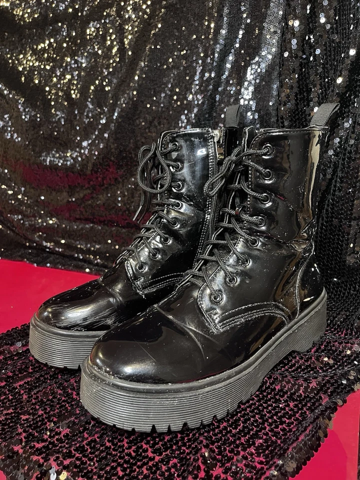 Botas de combate negras con cordones para mujer Charles Albert talla 8 Foto 1 de 4