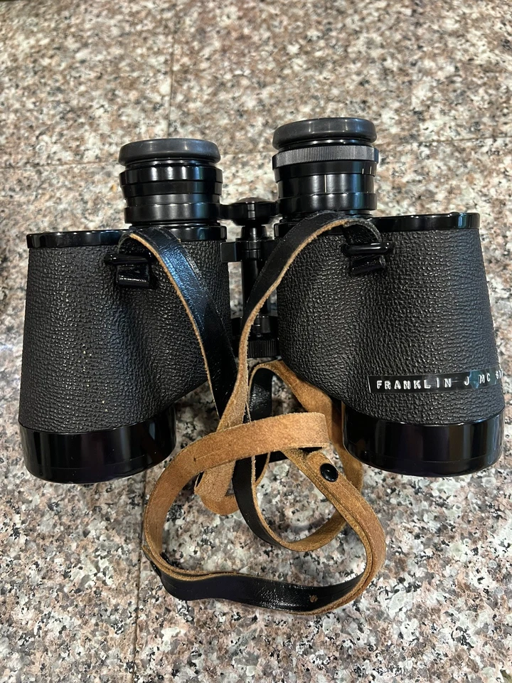 Binoculares vintage 1963 CARL ZEISS 8X50 B con estuche hechos en Alemania Foto 1 de 4