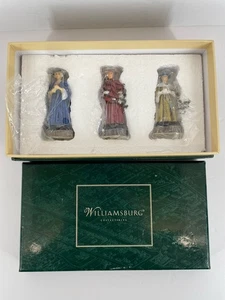 3 STROLLING WOMEN FROM LANG & WISE COLONIAL WILLIAMSBURG VILLAGE COLLECTION - Picture 1 of 4