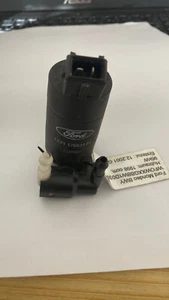 Scheiben-Waschwasserpumpe Ford Mondeo mk3 2003 - Bild 1 von 1