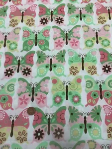 Springs Creative - Tela de retazos/retazos - Mariposas de fantasía 100 % algodón - Imagen 1 de 1