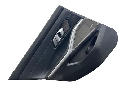BMW M340i G20 2020-2024 panel interior trasero izquierdo puerta | cuero negro Foto 1 de 4