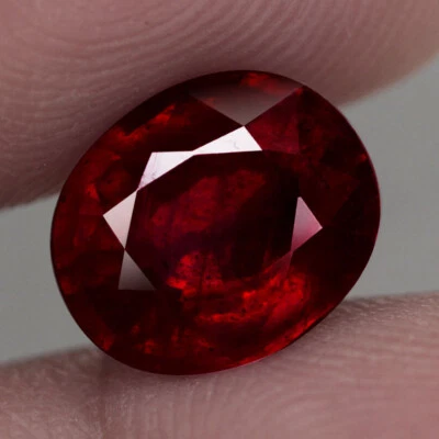 ES 5.83 ct. Rubí Natural Oval Rojo Mozambique - Imagen 1 de 4