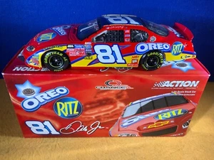 B10-69 DALE EARNHARDT JR #81 OREO / RITZ - 2005 CHEVY MONTE CARLO - RCCA #646 - Picture 1 of 8