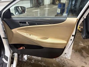Front Door Trim Panel HYUNDAI SONATA RH PASSENGER 11 12 13 14 - Picture 1 of 1