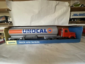 Ertl Pressed Steel Semi Tanker Truck, Unocal 76 Gasoline with Original Box - Picture 1 of 2