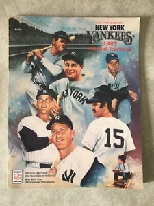 VINTAGE 1985 NEW YORK YANKEES OFFICIAL YEARBOOK 36TH ANNUAL MLB - Picture 1 of 2