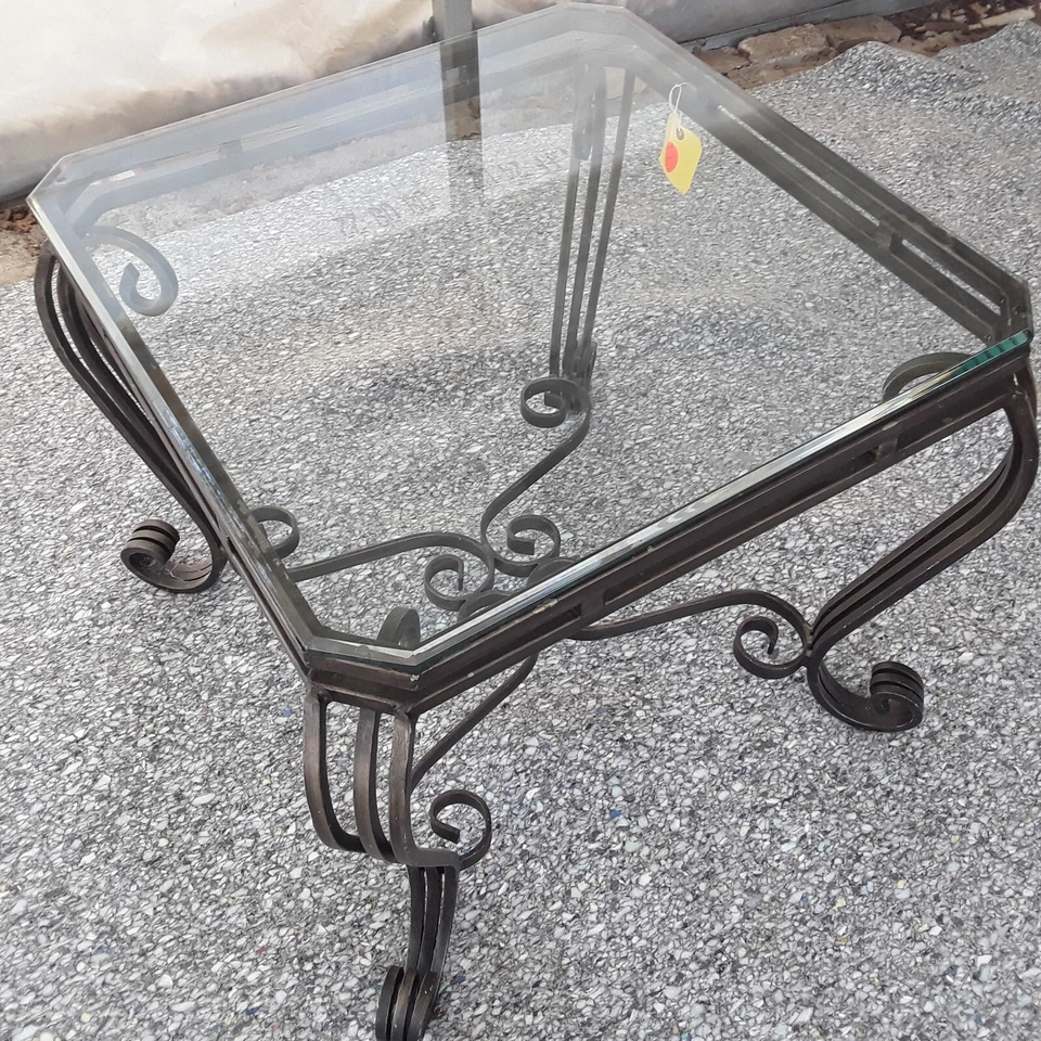 mesa auxiliar superior cristal Foto 1 de 2