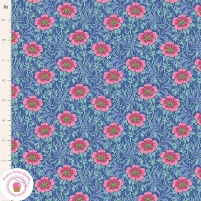 TILDA HIBERNATION 100522 Winterrose Blue Quilt Fabric TONE FINNANGER