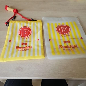 Famichiki Collaboration Pouch Reißverschlusstasche 3 Stück Kosash Limited Japan Neu - Bild 1 von 16