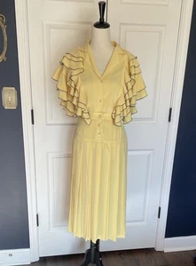 Vintage Paris Marke hellgelb Rüschen Top Faltenrock Set Größe Large - Bild 1 von 14
