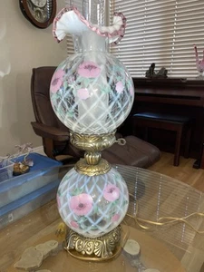 Fenton Glass French Opalescent Trellis Pink Rose Gone With The Wind Table Lamp - Picture 1 of 18