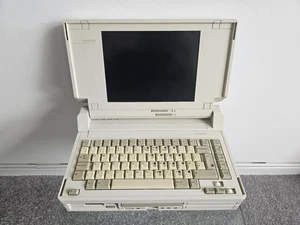 Compaq SLT 386s/20 2680A Vintage 1990 Laptop nice condition plus many extras - Picture 1 of 20