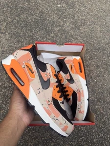 Nike Air Max 90 Premium Herren Sneaker Größe UK 9,5 Beige/Orange Neu ohne Deckelkarton - Bild 1 von 6