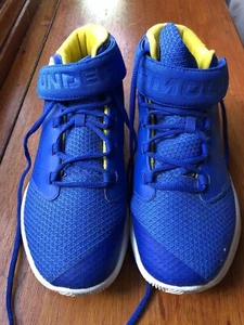 Under Armour US 6.5 Y Basketball Shoes - Picture 1 of 6