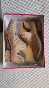 Vince Camuto Women's Palmina Perforated Suede Ankle Booties Wild Mushroom US 11M - Picture 1 of 9