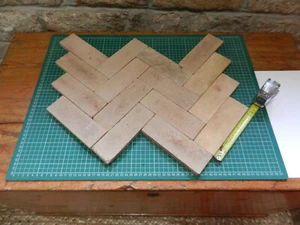 Reclaimed Edwardian floor tiles - Picture 1 of 6