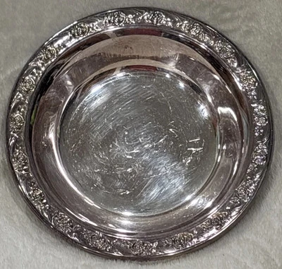 复古 Reed & Barton 经典玫瑰设计碗银盘 6.5 英寸二手状况完好 — 第 1/4 张图片