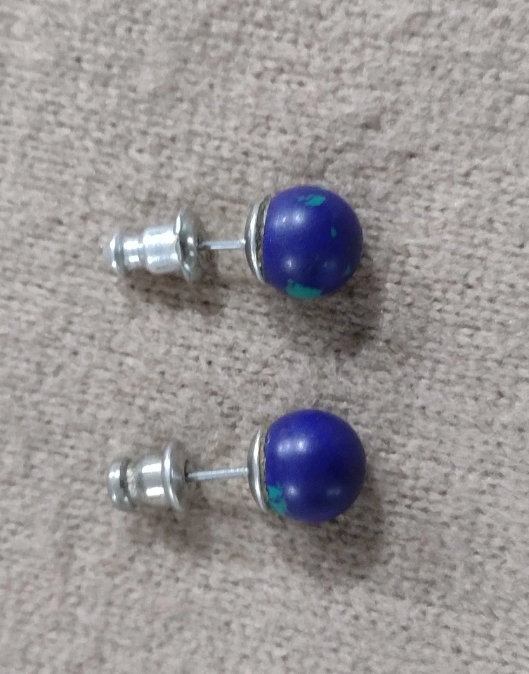 Pendientes de bola de azurita con poste perforado con respaldo Foto 1 de 4