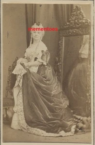 CDV Miss Skipworth c1862 Portrait Photo Albumen CDV W.H. Scott Collection - Picture 1 of 3