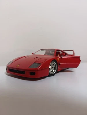 Modellino Burago Ferrari F40 1987 in scala 1:18 - scatola originale - Immagine 1 di 4