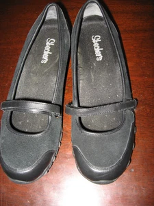 Skechers,Black, Mary Jane style,Suede Comfort Pumps Cushion insole,8.5M - Picture 1 of 7
