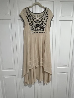 Vestido Free People Marina Gasa Tostado Negro Bordado Flores XS Boho Alto Bajo Foto 1 de 4