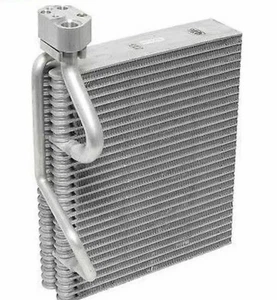A/C AC Evaporator Core Fits GMC Sierra 1500 2500 3500 - Foto 1 di 1