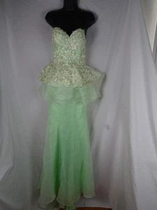 Andrea & Leo Couture Green Dress Size 6 - Picture 1 of 12