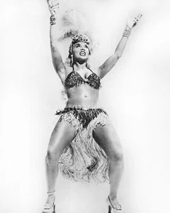 Vintage -  LILLY CHRISTINE - BURLESQUE DANCER - 8X10 PUBLICITY PHOTO - Picture 1 of 1