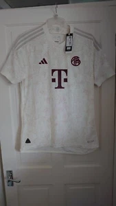 FC Bayern Munich Adidas 2023/2024 Third 3rd Shirt Jersey HEAT.RDY - L - New - Picture 1 of 16
