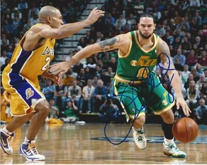 Deron Williams Autographed 8x10 Utah Jazz Free Shipping B384 - Picture 1 of 1